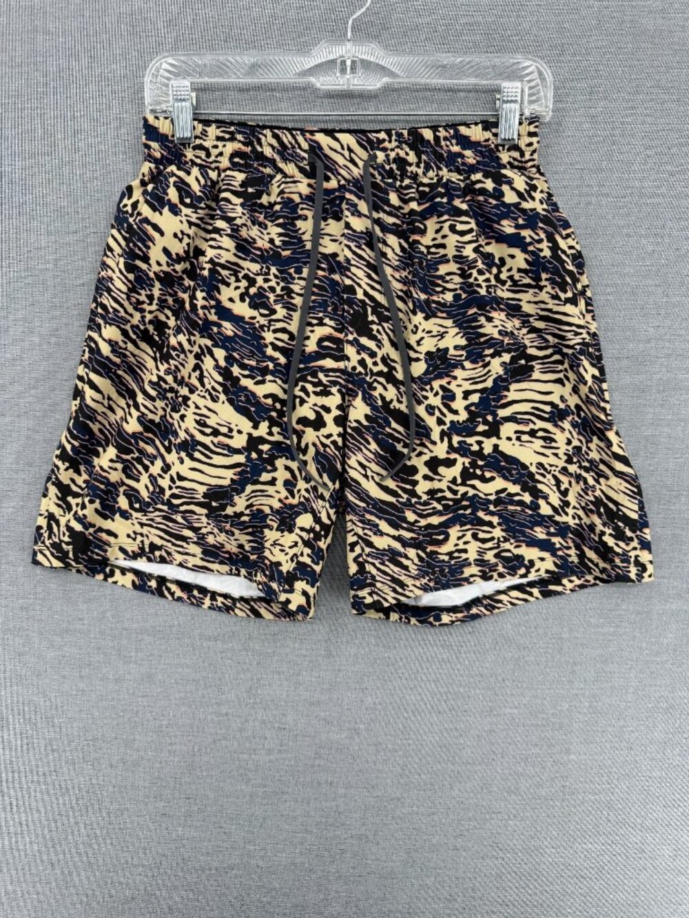 Lululemon Pool Short Mens S 7" Diffuse Camo Streamlined Swim Trunks LM7AYUS